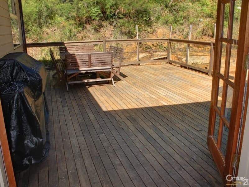 33  Hazel Avenue, Hazelbrook, NSW, 2779, Hazelbrook - Thumbnail 3