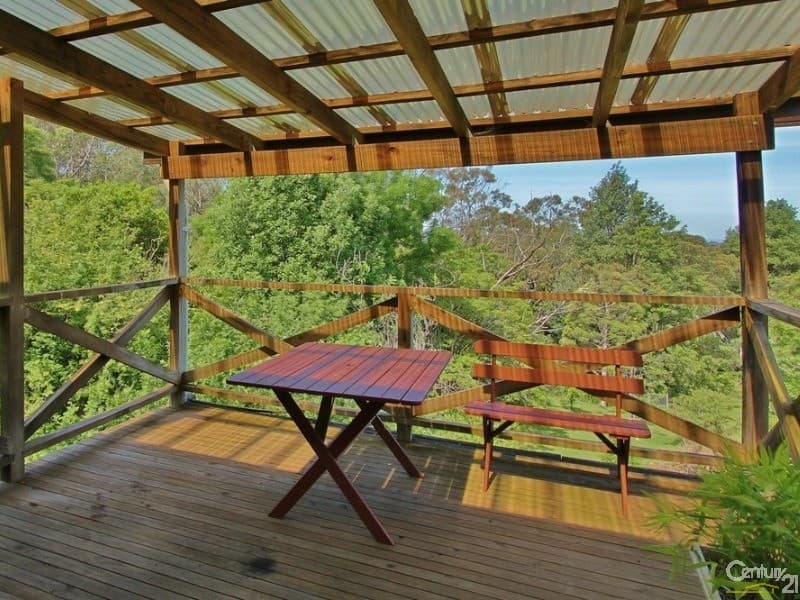 31 Highland Road, Faulconbridge, NSW, 2776, Faulconbridge - Thumbnail 2