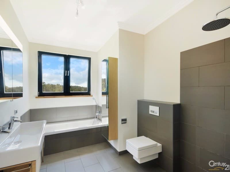 176 Valley Road, Hazelbrook, NSW, 2779, Hazelbrook - Thumbnail 6