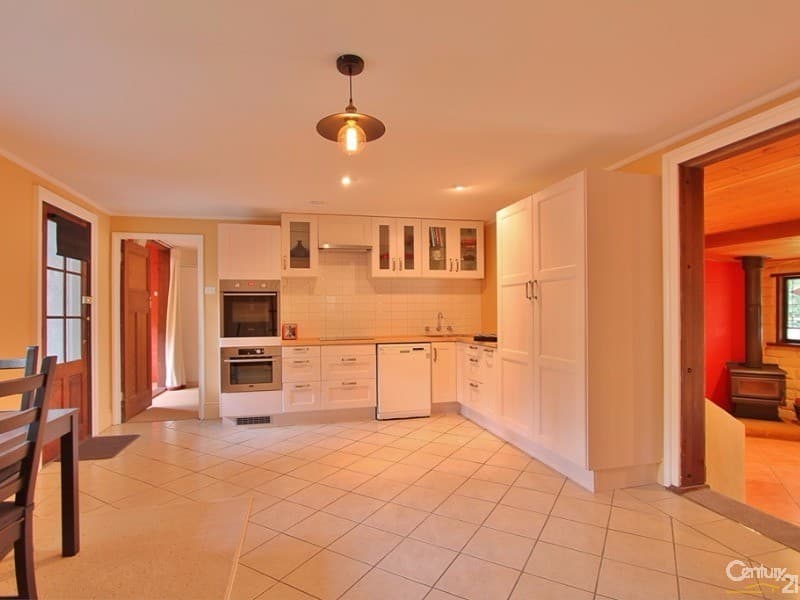80 Clear View Parade, Hazelbrook, NSW, 2779, Hazelbrook - Thumbnail 3