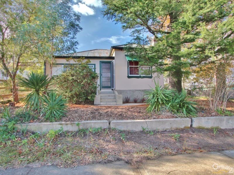 16 Boronia Road, Bullaburra, NSW, 2784, Bullaburra - Image 1
