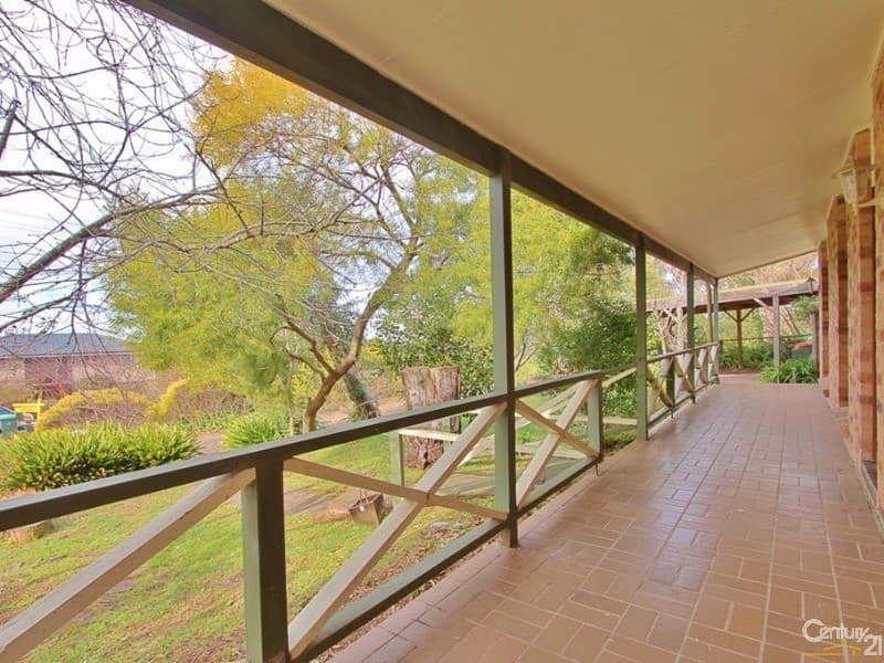 10 Vista Avenue, Lawson, NSW, 2783, Lawson - Thumbnail 2