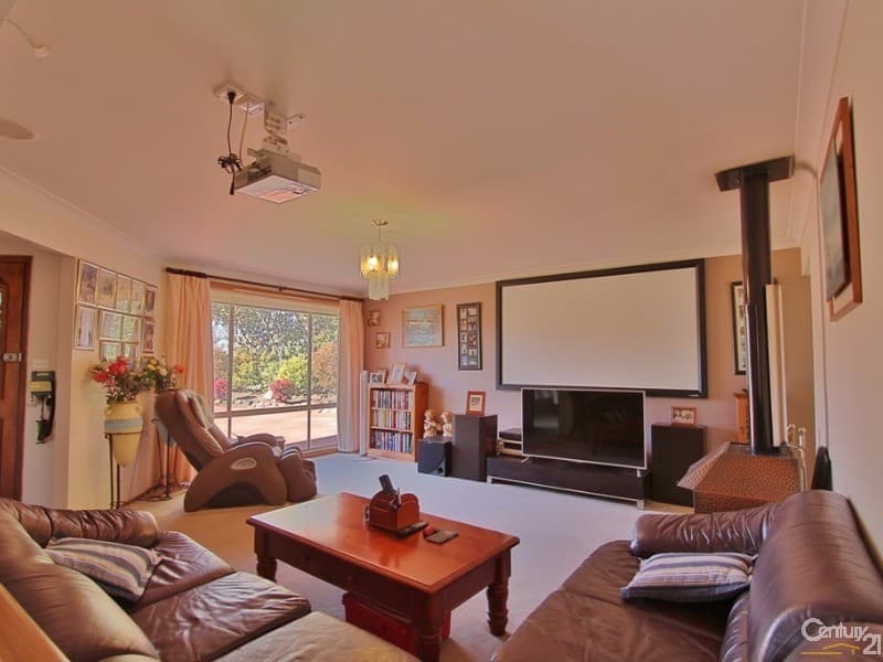 41 Leumeah Road, Woodford, NSW, 2778, Woodford - Thumbnail 4