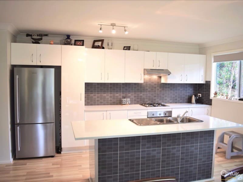 31 Boronia Road, Bullaburra, NSW, 2784, Bullaburra - Thumbnail 5
