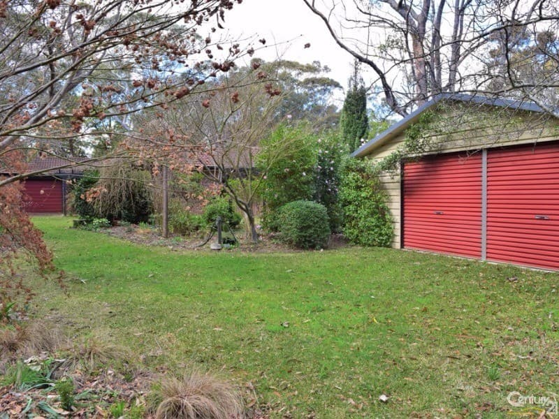 105 Boronia Road, Bullaburra, NSW, 2784, Bullaburra - Thumbnail 2