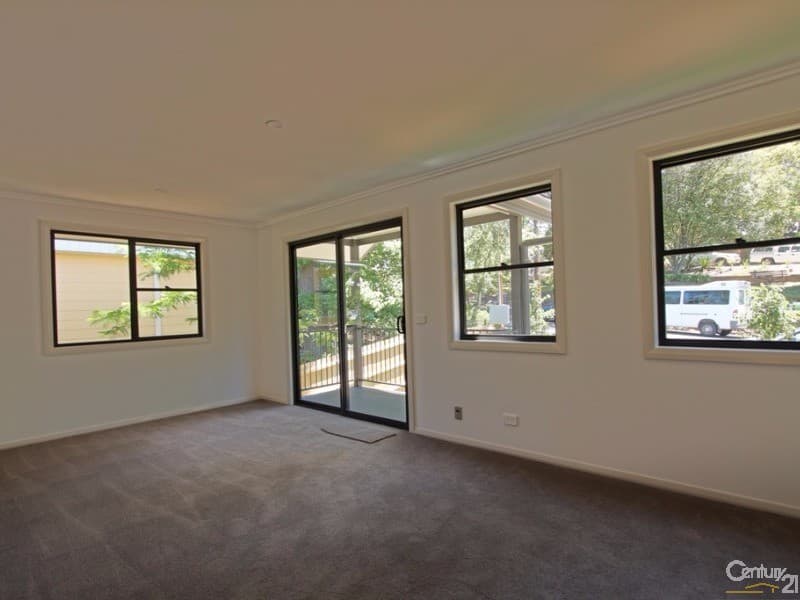 Unit 1/17 Honour Avenue, Lawson, NSW, 2783, Lawson - Thumbnail 2