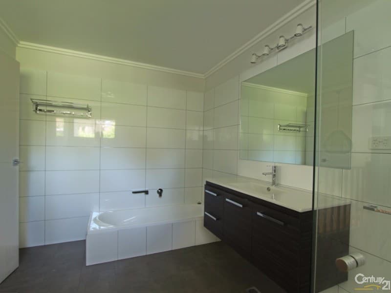 Unit 1/17 Honour Avenue, Lawson, NSW, 2783, Lawson - Thumbnail 7