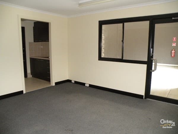 81 Park Road, Lawson - Thumbnail 3