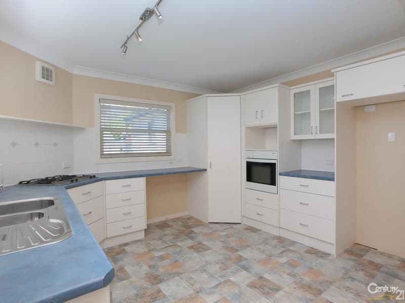 76 Anzac Parade, Toronto, NSW, 2283, Toronto - Thumbnail 2