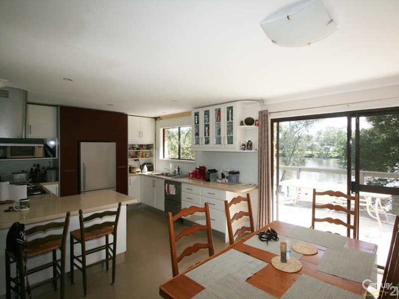 76 Baker Street, Dora Creek, NSW, 2264, Dora Creek - Thumbnail 4