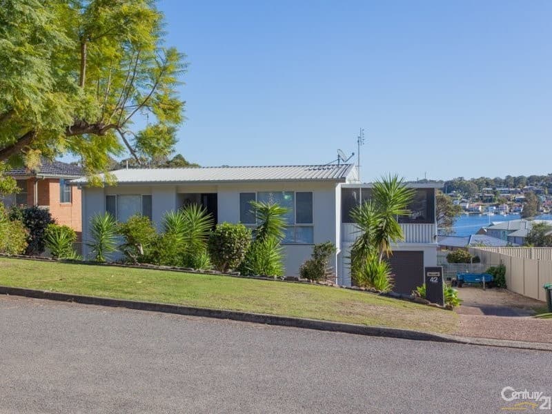 42 Alkrington Avenue, Fishing Point, NSW, 2283, Fishing Point - Image 1