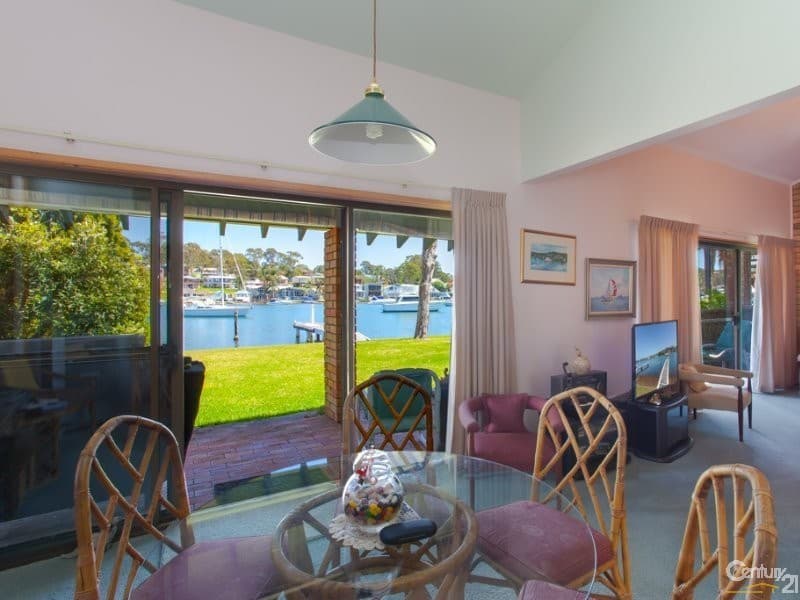 4 Letchworth Parade, Balmoral, NSW, 2283, Balmoral - Thumbnail 2