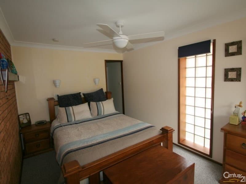 17 Southampton Avenue, Buttaba, NSW, 2283, Buttaba - Thumbnail 5