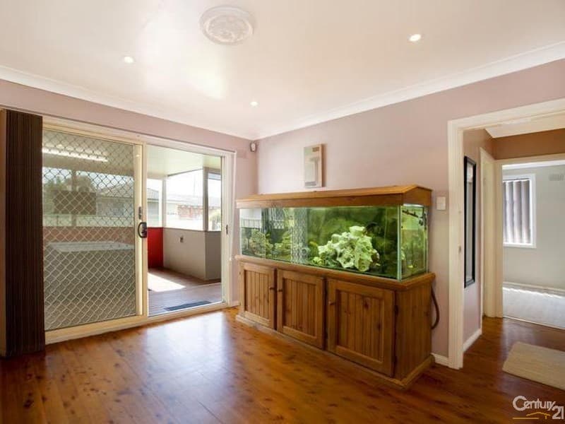 1/95-97 Ware Street, Fairfield, NSW, 2165, Smithfield - Thumbnail 2