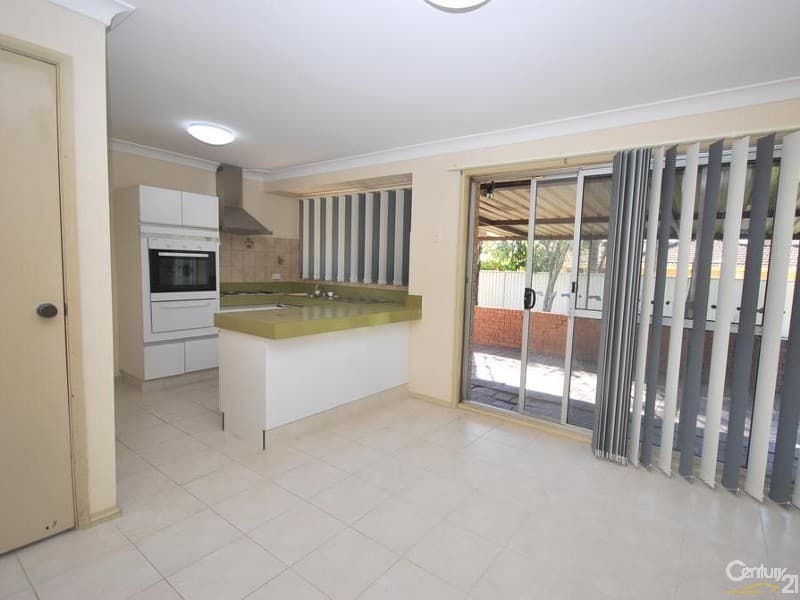 4 Bayswater Street, St Johns Park, NSW, 2176, St Johns Park - Thumbnail 3