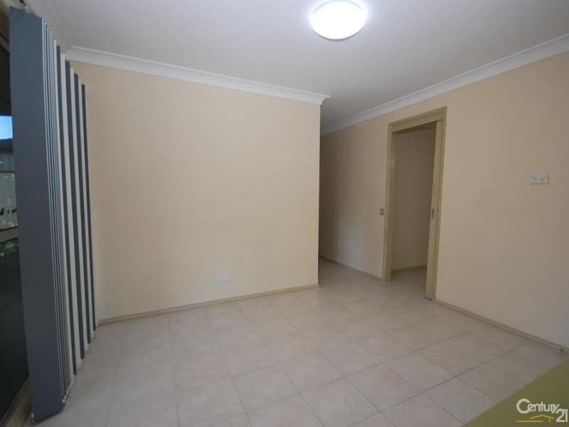 4 Bayswater Street, St Johns Park, NSW, 2176, St Johns Park - Thumbnail 4