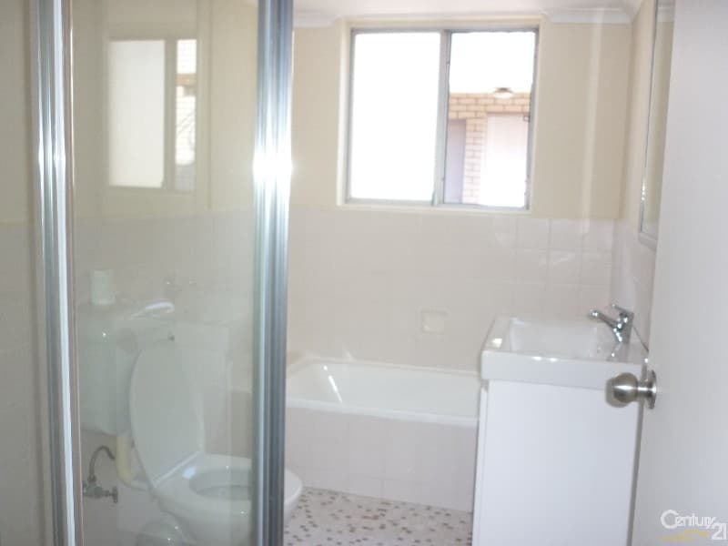 4/82 Harris Street, Fairfield, NSW, 2165, Fairfield - Thumbnail 2