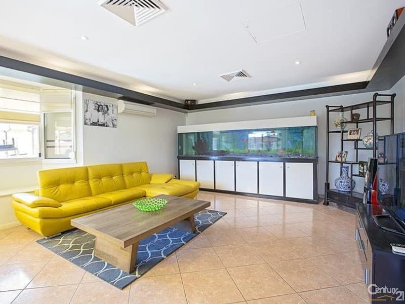10 Dirk Close, Green Valley, NSW, 2168, Green Valley - Thumbnail 4