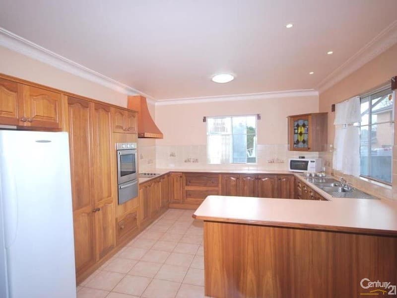 1/95-97 Ware Street, Fairfield, NSW, 2165, Mount Pritchard - Thumbnail 2