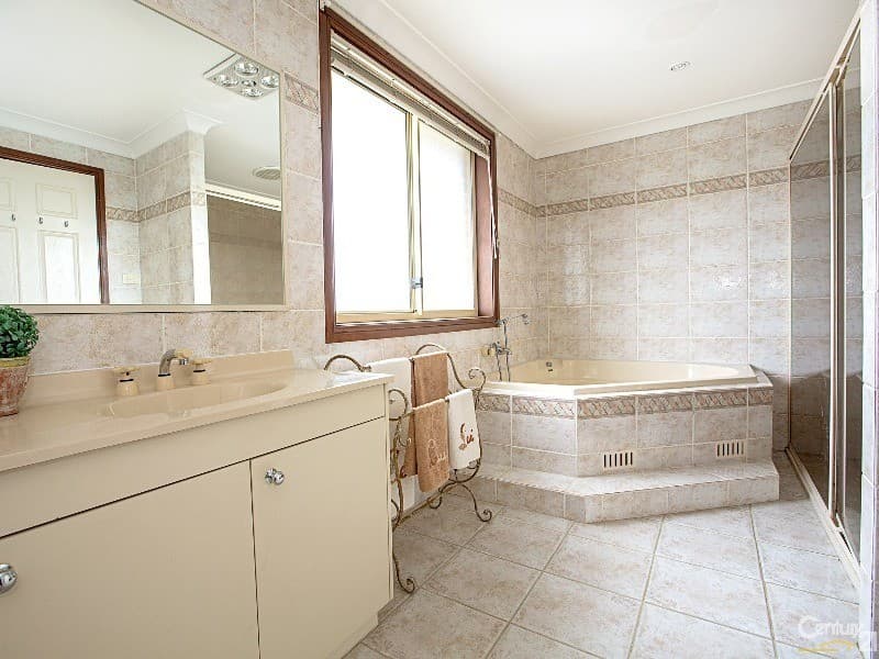 2 Bingham Place, Edensor Park, NSW, 2176, Edensor Park - Thumbnail 8