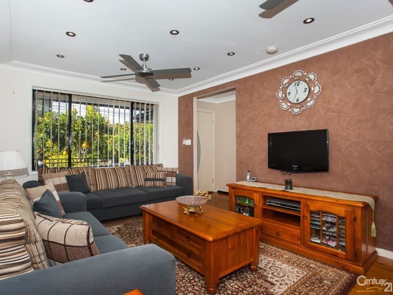 1/95-97 Ware Street, Fairfield, NSW, 2165, Mount Pritchard - Thumbnail 2