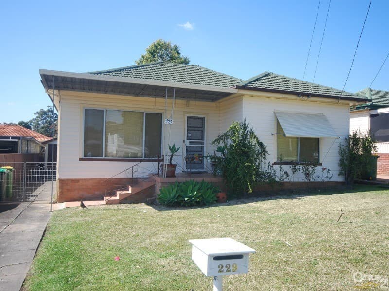 1/95-97 Ware Street, Fairfield, NSW, 2165, Guildford - Image 1