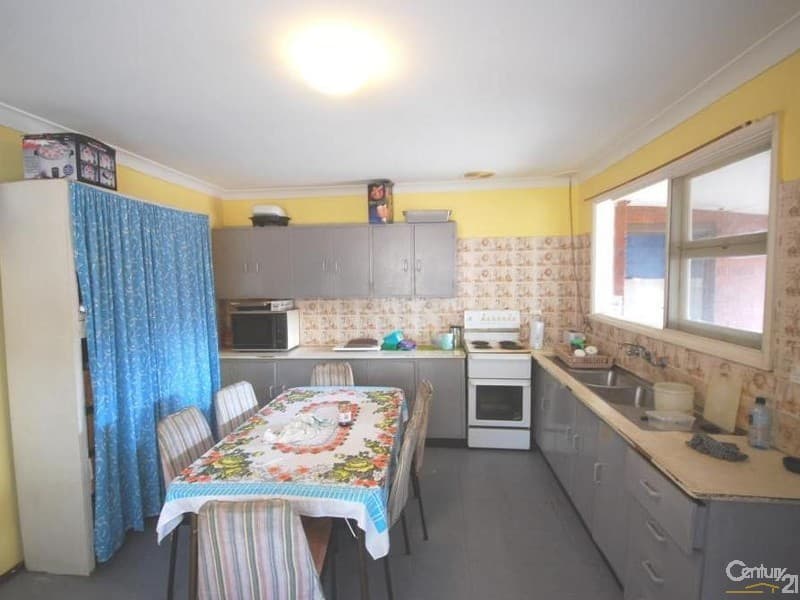 1/95-97 Ware Street, Fairfield, NSW, 2165, Canley Heights - Thumbnail 2