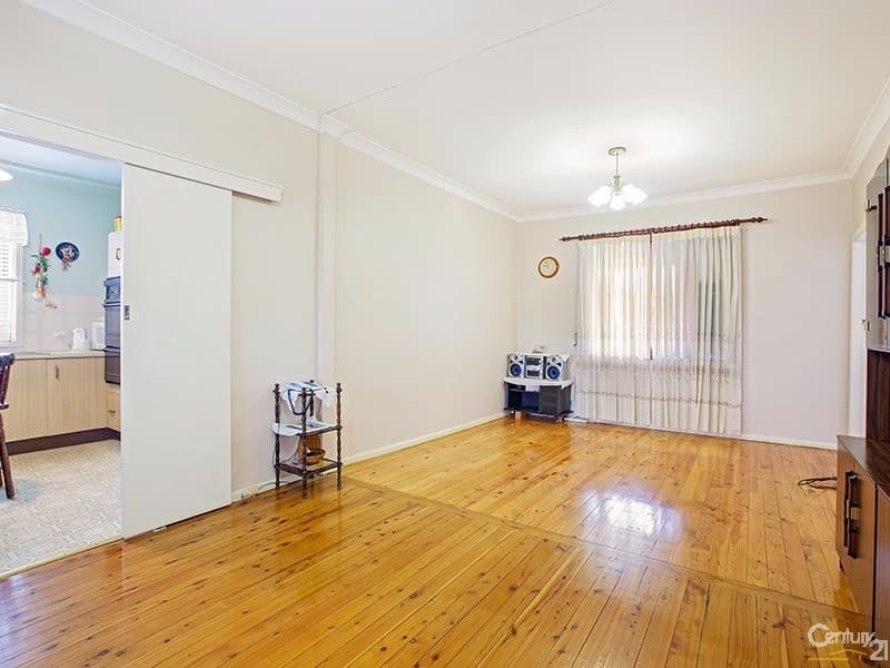 1/95-97 Ware Street, Fairfield, NSW, 2165, Canley Heights - Thumbnail 2