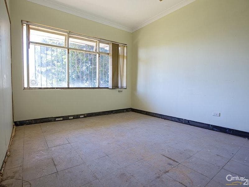 1/95-97 Ware Street, Fairfield, NSW, 2165, Guildford - Thumbnail 3