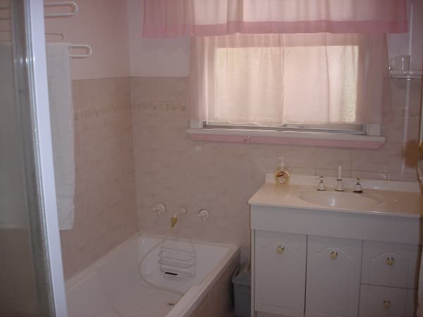 1 / 110 Gowrie Street, Glenroy VIC 3046, Glenroy - Thumbnail 3