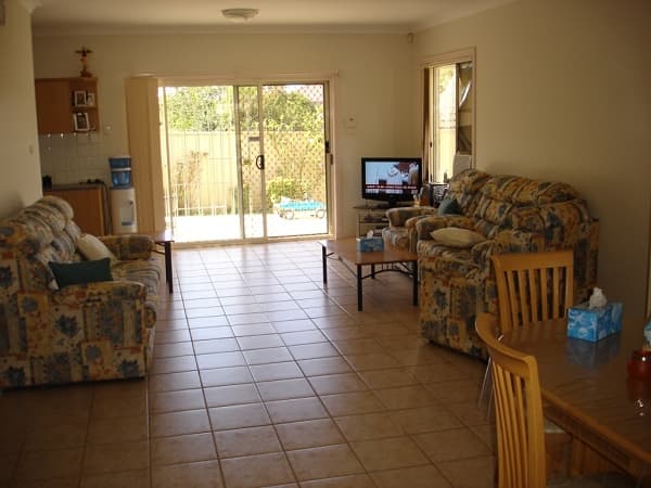 1/95-97 Ware Street, Fairfield, NSW, 2165, Fairfield Heights - Thumbnail 2