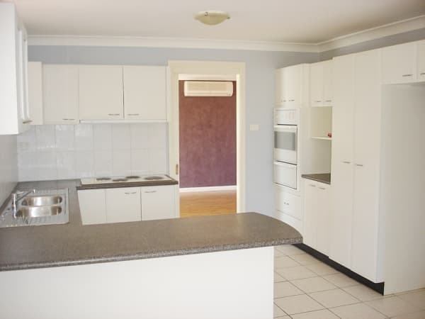 1/95-97 Ware Street, Fairfield, NSW, 2165, Fairfield Heights - Thumbnail 2