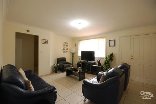 1/90 Allambie Road, Edensor Park, NSW, 2176, Edensor Park - Thumbnail 3