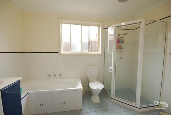 1/90 Allambie Road, Edensor Park, NSW, 2176, Edensor Park - Thumbnail 4