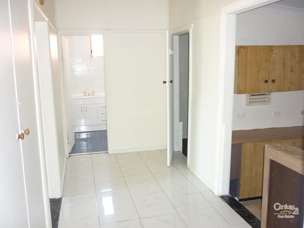 1/95-97 Ware Street, Fairfield, NSW, 2165, Traralgon - Thumbnail 2