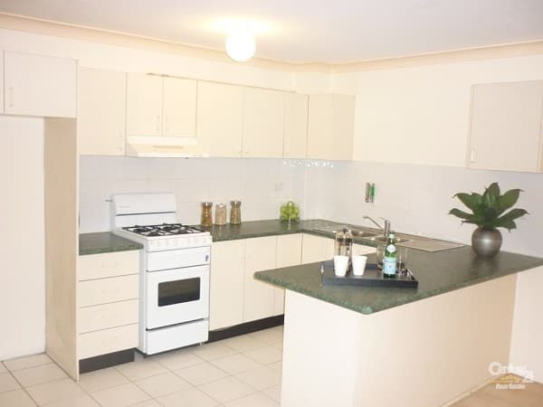 2/27-31 Kenyon Street, Fairfield, NSW, 2165, Fairfield - Thumbnail 2