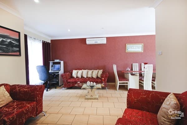 2/19a Hampton Street, Fairfield, NSW, 2165, Fairfield - Thumbnail 3