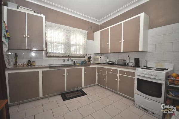 1/95-97 Ware Street, Fairfield, NSW, 2165, Fairfield - Thumbnail 2