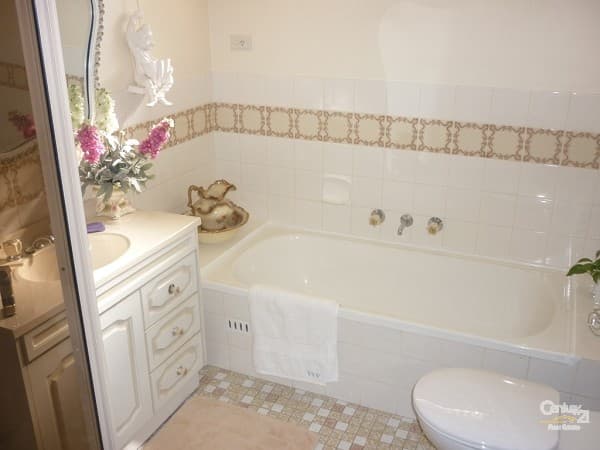 15/8-10 Ulverstone Street, Fairfield, NSW, 2165, Fairfield - Thumbnail 4