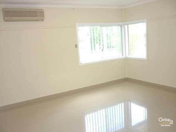 1/95-97 Ware Street, Fairfield, NSW, 2165, Guildford West - Thumbnail 4