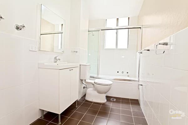 3/49 Hamilton Road, Fairfield, NSW, 2165, Fairfield - Thumbnail 3