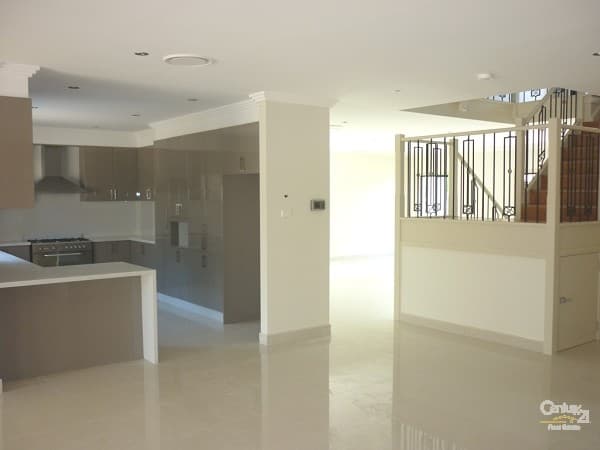1/95-97 Ware Street, Fairfield, NSW, 2165, Wakeley - Thumbnail 5