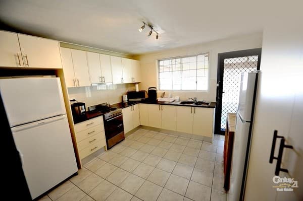 1/95-97 Ware Street, Fairfield, NSW, 2165, Bossley Park - Thumbnail 2