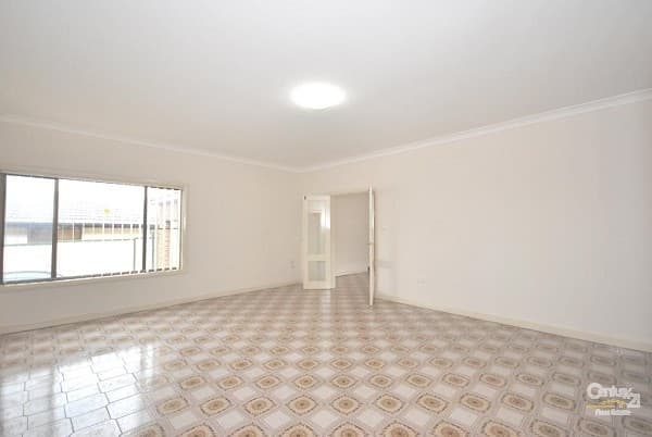 1/95-97 Ware Street, Fairfield, NSW, 2165, Bossley Park - Thumbnail 5