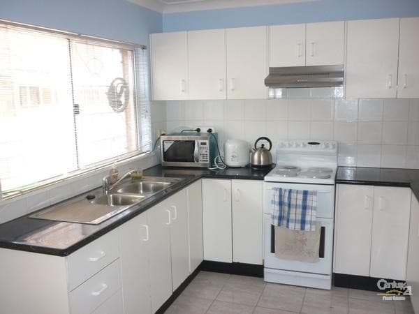 3/258-260 River Avenue, Carramar, NSW, 2163, Carramar - Thumbnail 2