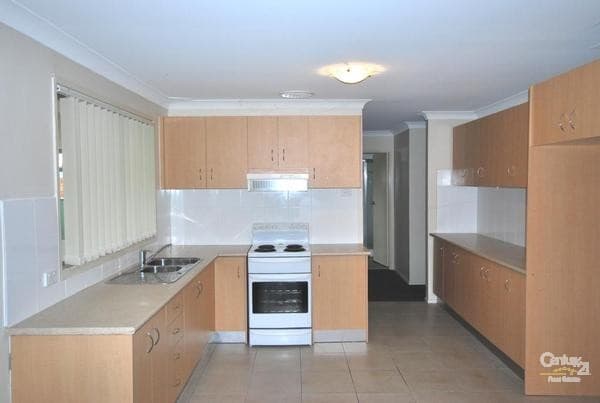 1/95-97 Ware Street, Fairfield, NSW, 2165, Mount Pritchard - Thumbnail 2