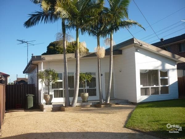 1/95-97 Ware Street, Fairfield, NSW, 2165, Canley Heights - Image 1