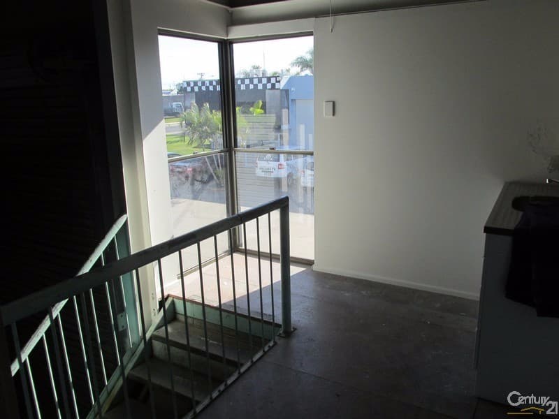 2/102 Islander Road, Pialba, QLD, 4655, Pialba - Thumbnail 8