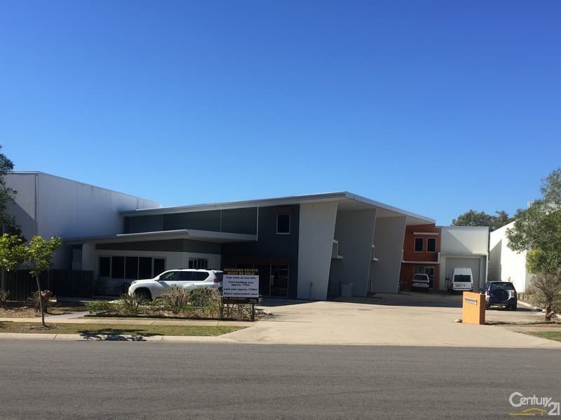 26 Southern Cross Circuit, Urangan, QLD, 4655, Urangan - Image 1