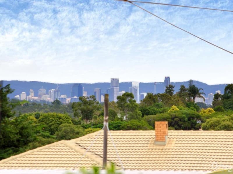 12 Nirimba Street, Manly West, QLD, 4179, Manly West - Thumbnail 2